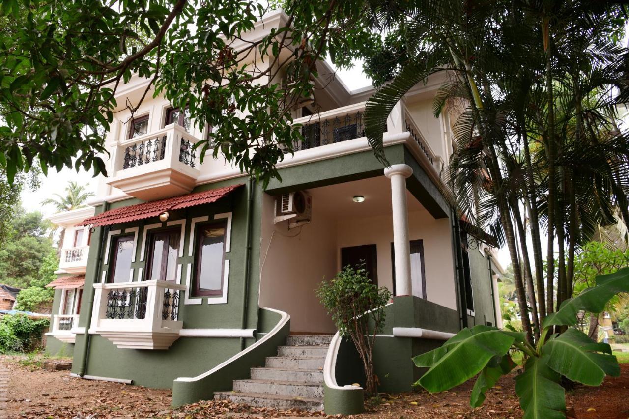 White Square Nirvana, Parra Mapusa Extérieur photo