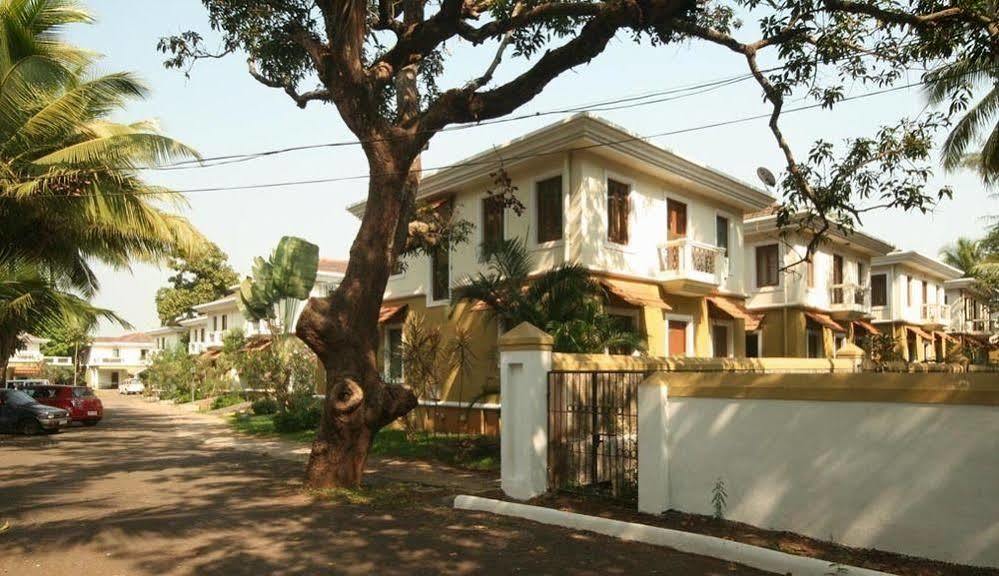 White Square Nirvana, Parra Mapusa Extérieur photo