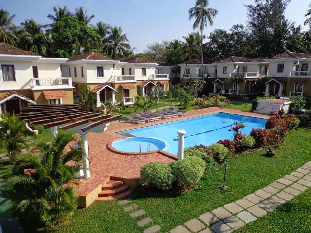 White Square Nirvana, Parra Mapusa Extérieur photo